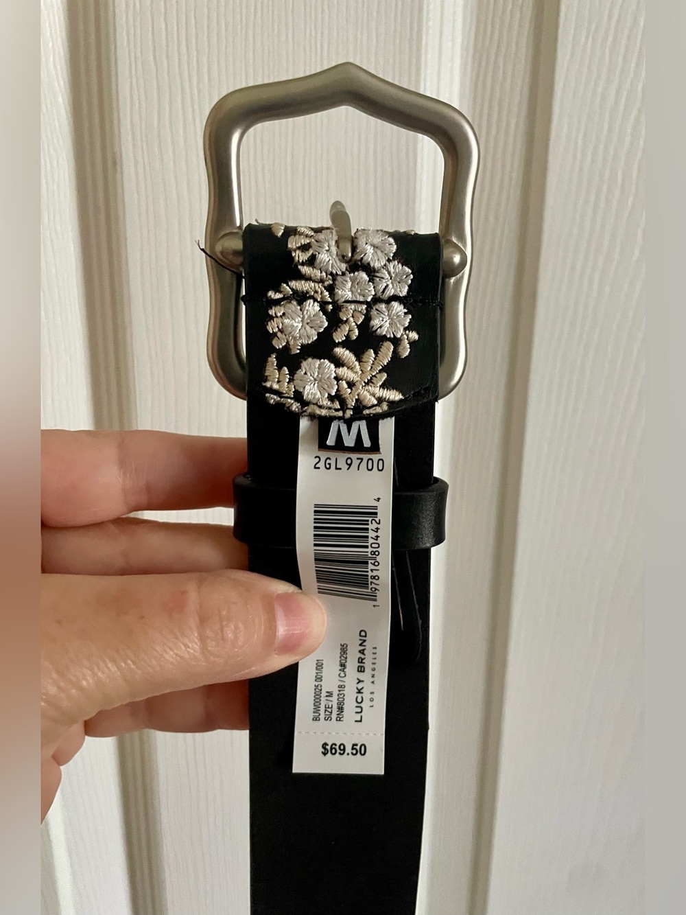 Lucky Brand Bloom Floral Embroidered Women's Belt with Silver Buckle - Picture 3 of 7
